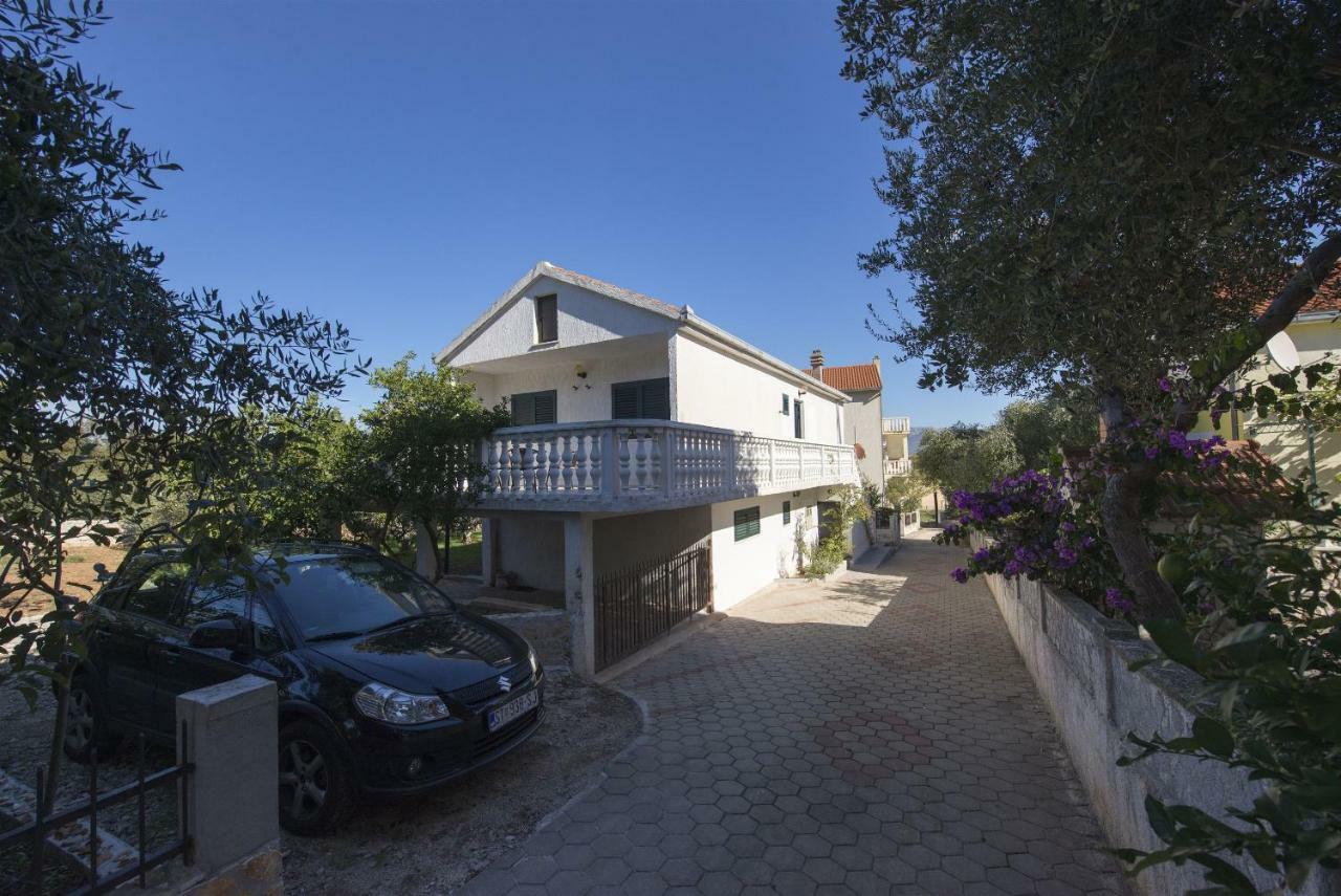 Apartment Jure Slatine Bagian luar foto